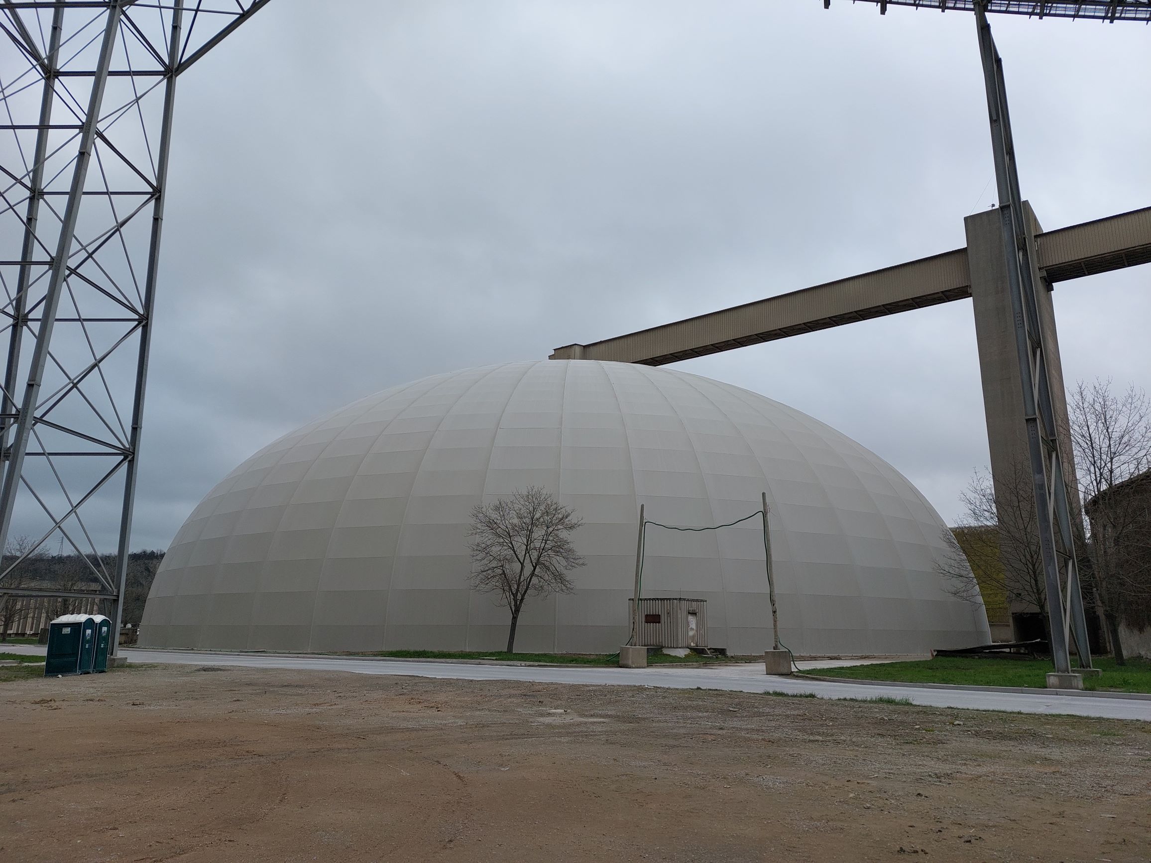 Nouveau hall de stockage à Couvrot