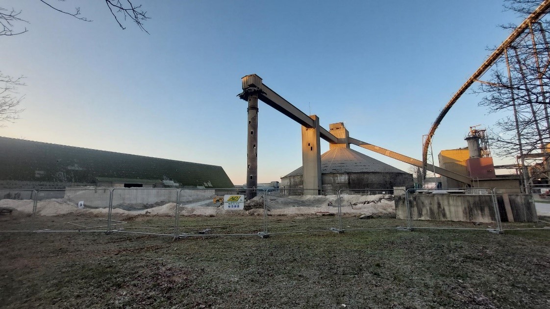 Nouveau hall de stockage à Couvrot